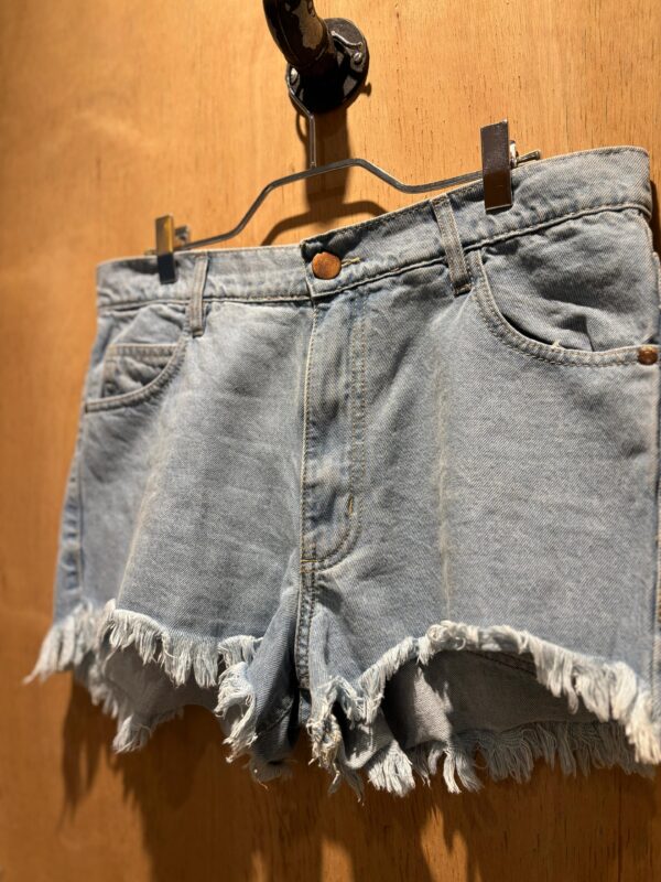 Short RAD - Imagen 3