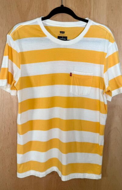 Remera Levis
