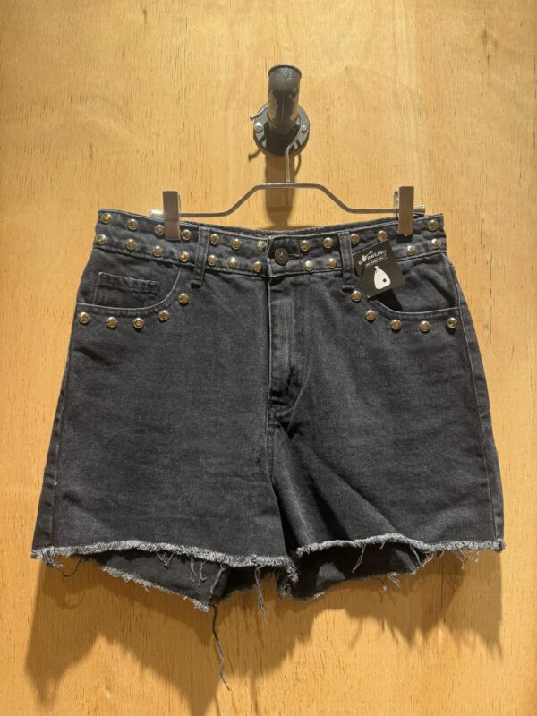 Short Chic Denim