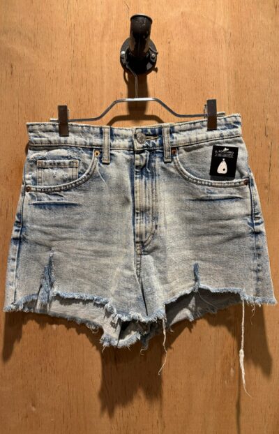 Short Zara