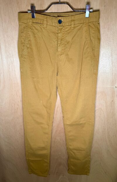 Pantalón Zara